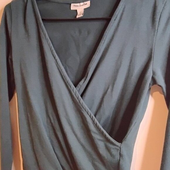 Frank & Oak - Picture 3 of 4